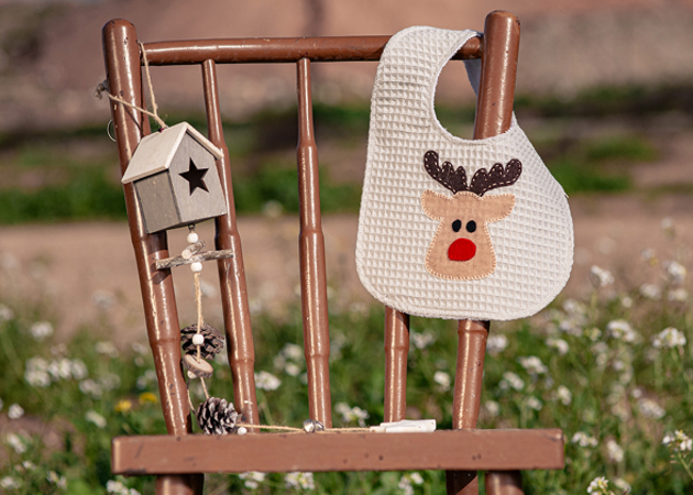 Image gallery Butterflies and cherries 1