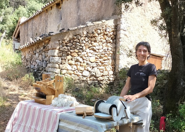 Image gallery "Mas la Llum Crafts" by Marta Fernández. 6